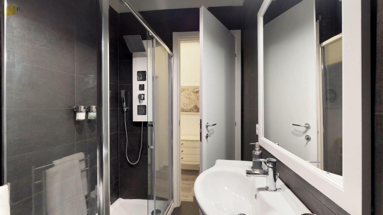 Luxury 2 Bedrooms Apartment Μιλάνο Εξωτερικό φωτογραφία